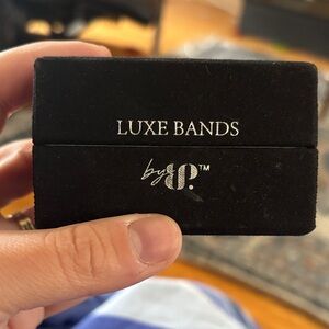 Luxe Bands Black Jewelry Box